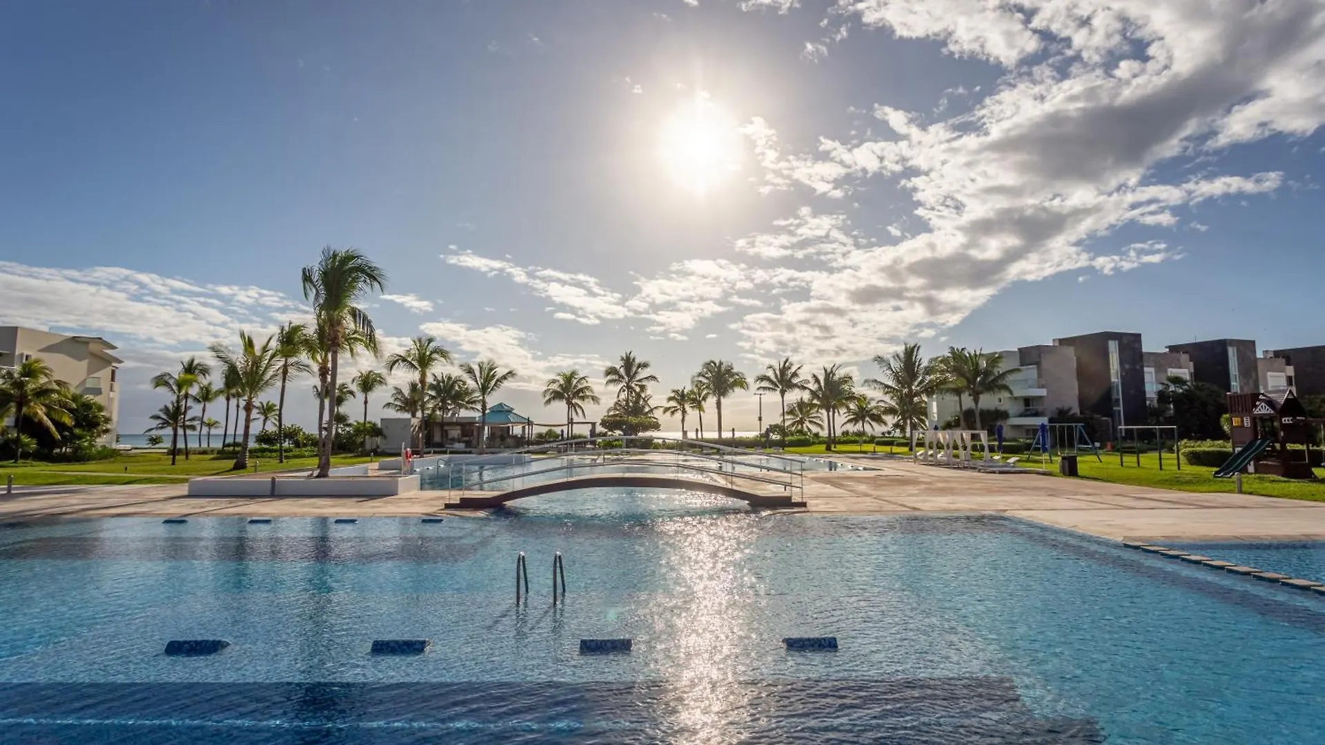 Casa Sky Penthouse Mareazul Condo Playa del Carmen Mexique